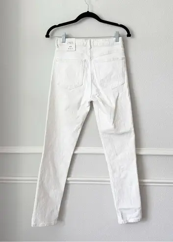 ZARA NWT  High Rise Ankle Length Slim Jeans in White sz 2