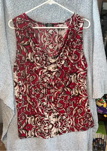 Red Sleeveless Blouse with Gold Chain Print all over Size XL