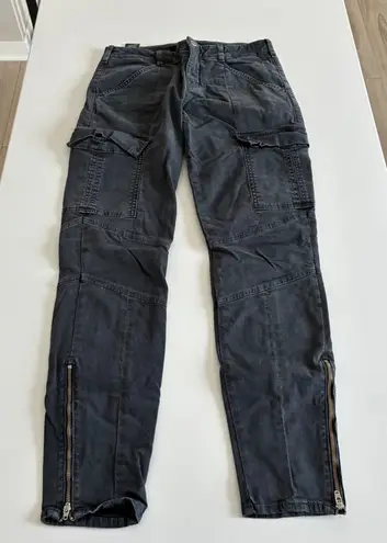 J Brand Houlihan Distressed Chrome Cargo Pants Size 26 Zippers