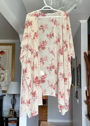 Pretty Floral Kimono Sz OS Red