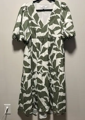 CROSBY by Mollie Burch Brawley Dress, Everglades Green/ White Leaf Print, Size S