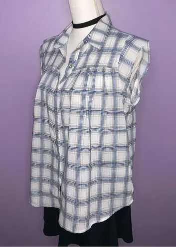 Doe & Rae Boutique White and Blue Plaid Top