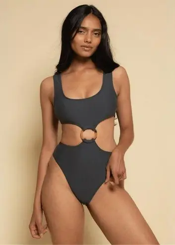 MONTCE Charcoal Ky One