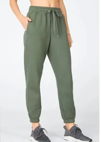 Fabletics Go-To Classic Sweatpant