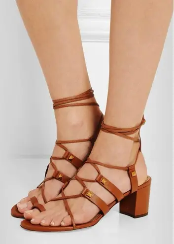 Valentino Garavani Valentino Rockstud Gladiator tan leather lace-up block heel sandal size IT36 US6