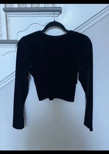 Snap Velvet Long Sleeve Cross Wrap Black Crop Tops Size L thumbnail 9