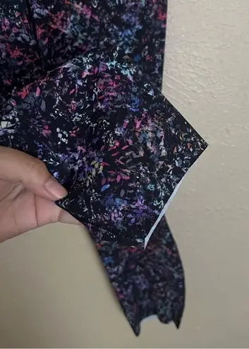 Lululemon  Base Pace High Rise Tight Cropped Leggings 4 in Floral Spray Multi - Image 6