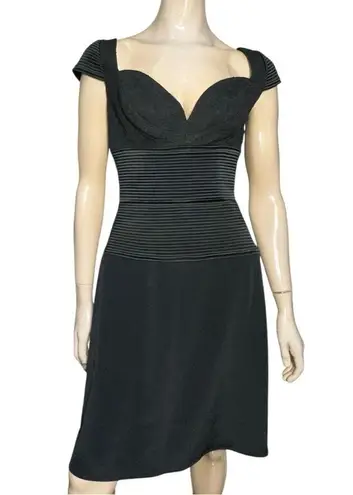 Badgley Mischka Women’s 6 Black Lace Bustier Top Rhinestone Button Back Dress