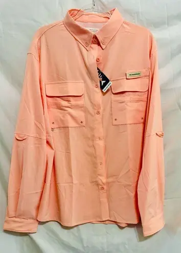 Women’s Bassdash UPF50+ Long Sleeve Button Down Shirt in Peachy Pink. Size 3XL Pink