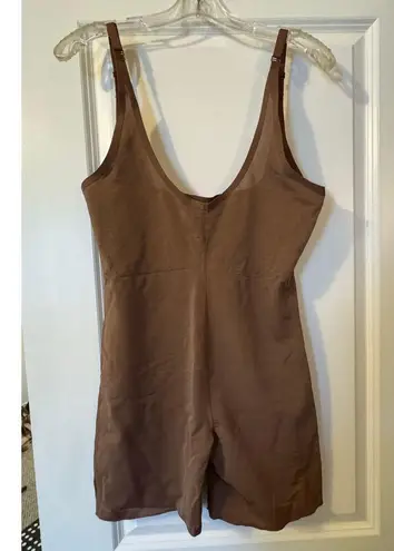 SKIMS Sheer Sculpt Open Bust Bodysuit Jasper Brown X Large