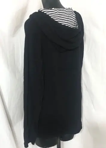 Izzue Black Pullover Hoodie with white Contrast Zippers Size M