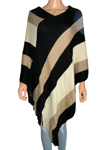Riah Fashion Riah Color Block Fringed Poncho