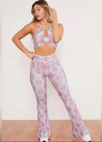 NEW Wolven Amalfi Flare Bell Bottoms Pants Size Small Red Pink Print Soft NWT