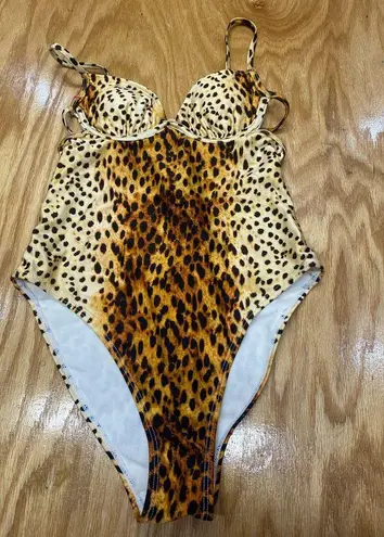 River Island animal print belted swimsuit in orange size 6 NWT (B49 )