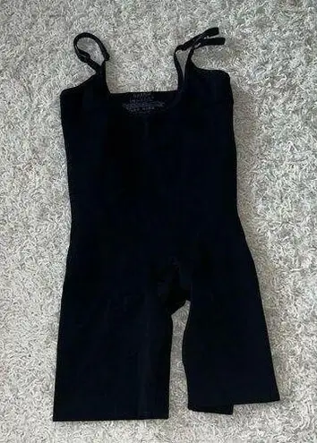 Spanx OnCore Mid-Thigh Bodysuit size large black