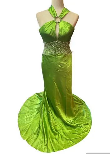 Mori Lee by Madeleine Gardner keyhole neck formal dress size 8 green