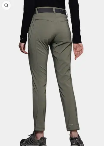 Columbia Women’s Sz Large Women Black Bryce Canyon II Pant in Woodland Big Gem Green