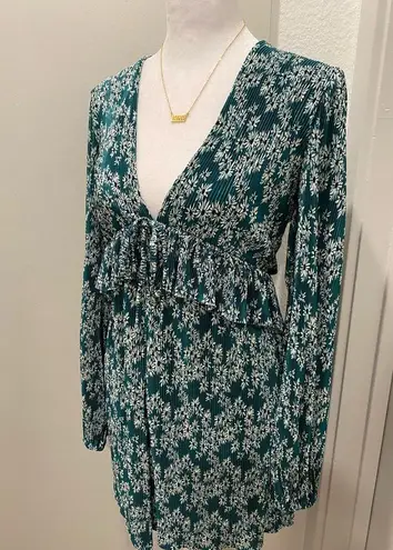 Topshop Deep V-Neck Emerald Green Floral Printed Long-Sleeve Flowy Romper - 6