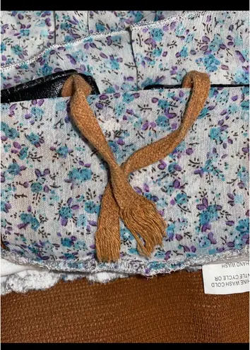 Deb store Deb Tiered Floral Skirt size L