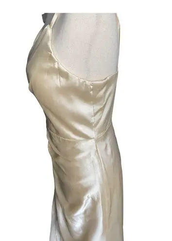 TS Couture -SATIN FEEL CREAM COLOR GOWN-SIZE SMALL