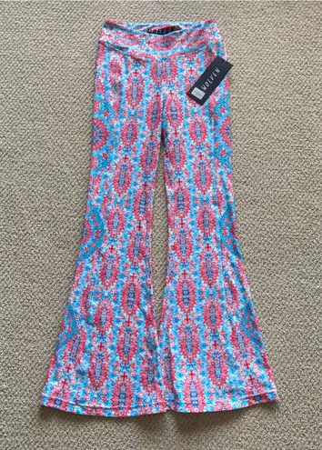 NEW Wolven Amalfi Flare Bell Bottoms Pants Size Small Red Pink Print Soft NWT