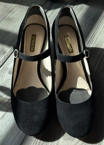 Louise et Cie Black Suede Mary Jane Flats size 9.5