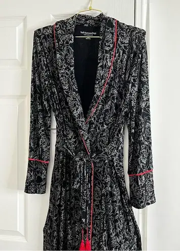 Soft Surroundings Robe Midnight Pink Peony Pink Tassel Size Small Side Pockets