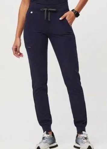 FIGS Zamora Jogger Style Scrub Pants