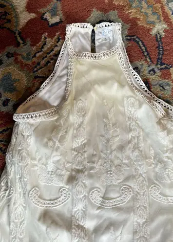 Jun & Ivy Lace Dress