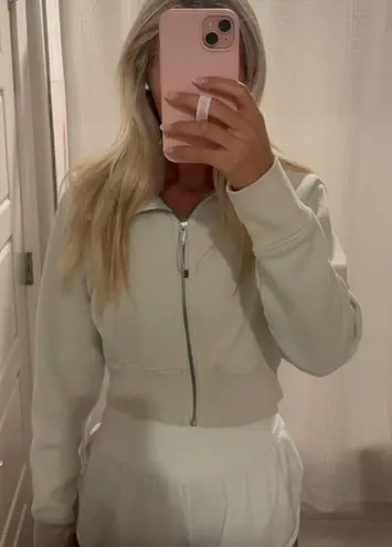 Lululemon Scuba Full-Zip Cropped Hoodie