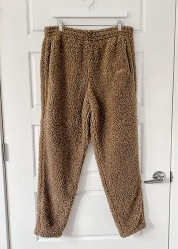 SKIMS Teddy Sherpa Jogger Pants