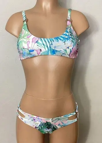 Bebe New  tropical floral bikini set. Large. Retails $135