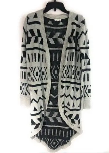 Boutique Vestique Open Cardigan Geometric Aztec Long Sleeve Sweater Small