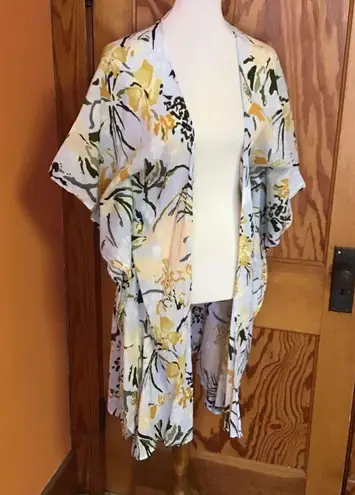 America & Beyond Women's Blue Floral Kimono/Duster Size M