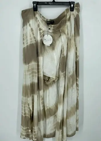 Bovine Collection Beachy Skirt/Top Combo Size M
