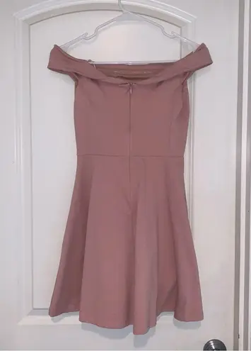 Lulu’s Season of Fun Blush Pink Off