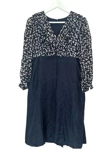 Anna Sui x Anthropologie Silk Navy Double Ruffle
V-Neck Collar Dress Size 2