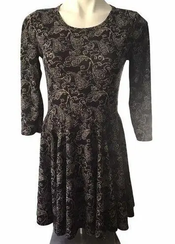 Dina Be fit and flare sweater dress