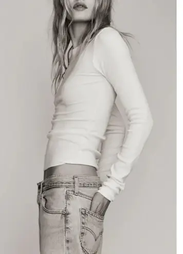 Eterne Long Sleeve Fitted Top in Cream X