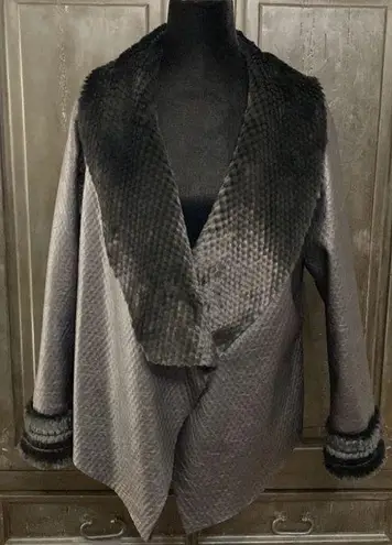 Reversible black faux leather/fur oversized coat L Size L
