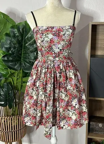 Miss Avenue nwt //  floral mini dress