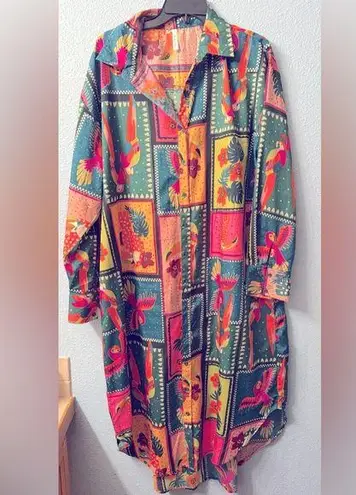 Live 4 Truth Print Tunic Size XLarge