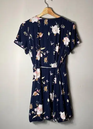 Abercrombie & Fitch  Womens Small Short Sleeve V-Neck Floral Wrap Mini Dress Navy