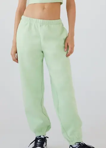 TNA Aritzia Extra Fleece Sweatpants Athleisure Influencer Mint Size Small Green