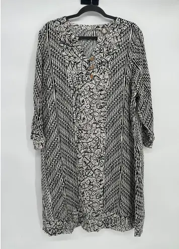 Soft Surroundings Raven Shift Dress Size 1X Rayon Raven Henley Button Abstract