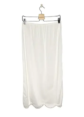 Vintage Fortune White 100% Nylon Scallop Lace Hem Long Slip Size undefined