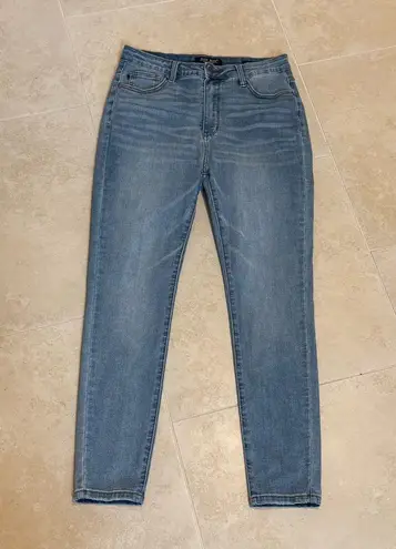 Judy Blue Women's Skinny Fit Blue Jeans Size 31