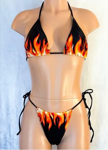 Boutique Black & Fire Graphic, Bikini Set