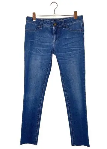 DL1961 Emma Legging Skinny Jean Size 26 Panama Stretch Denim Frayed Hem