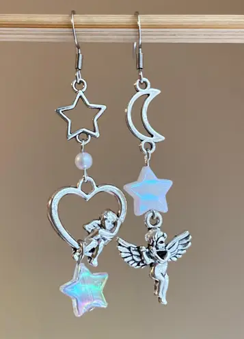 Handmade unique retro vintage fairy y2k whimsical style angel dangle earrings🌙👼💕⭐️